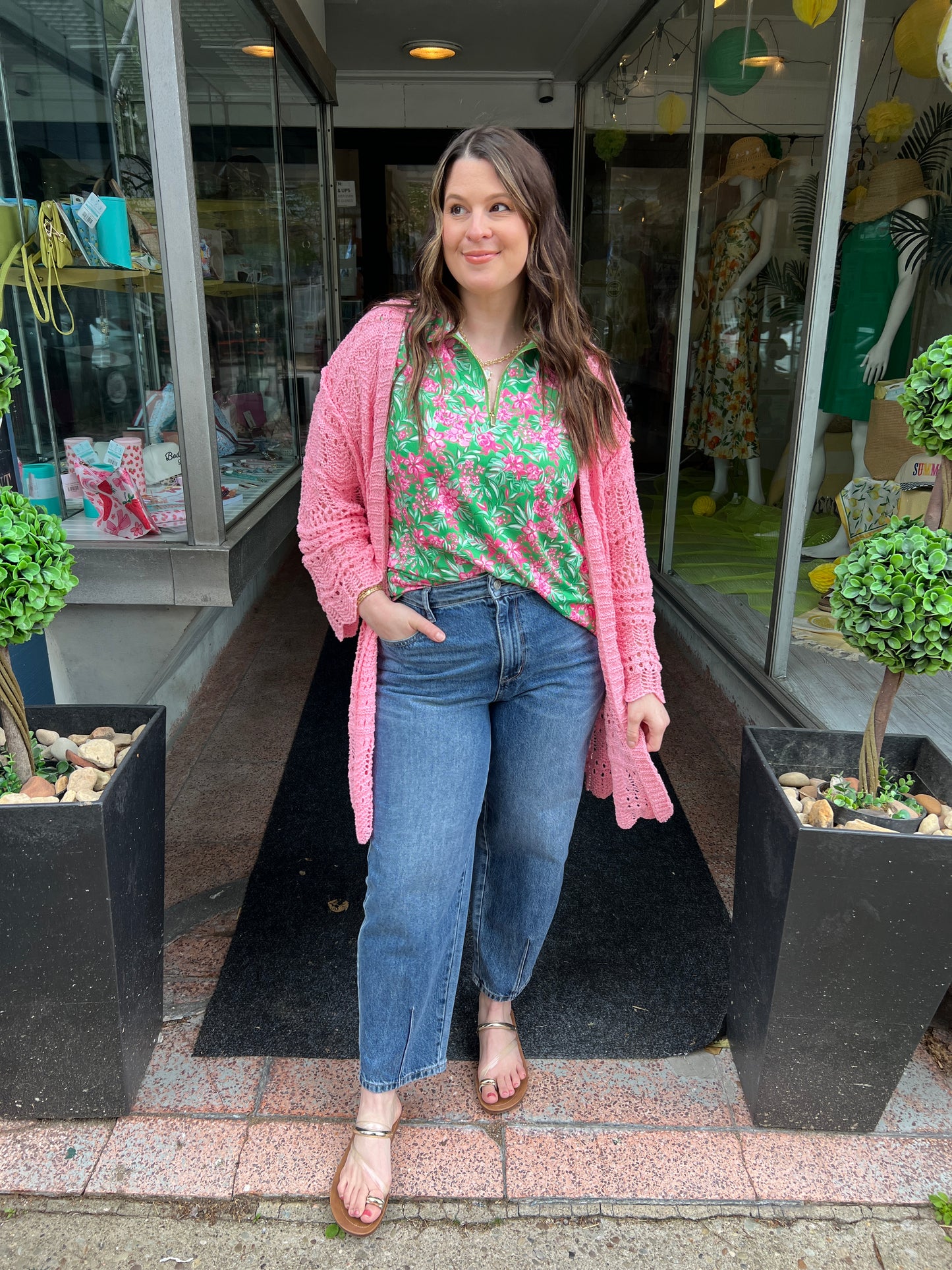 Judy Blue Medium Rise Barrel Jeans