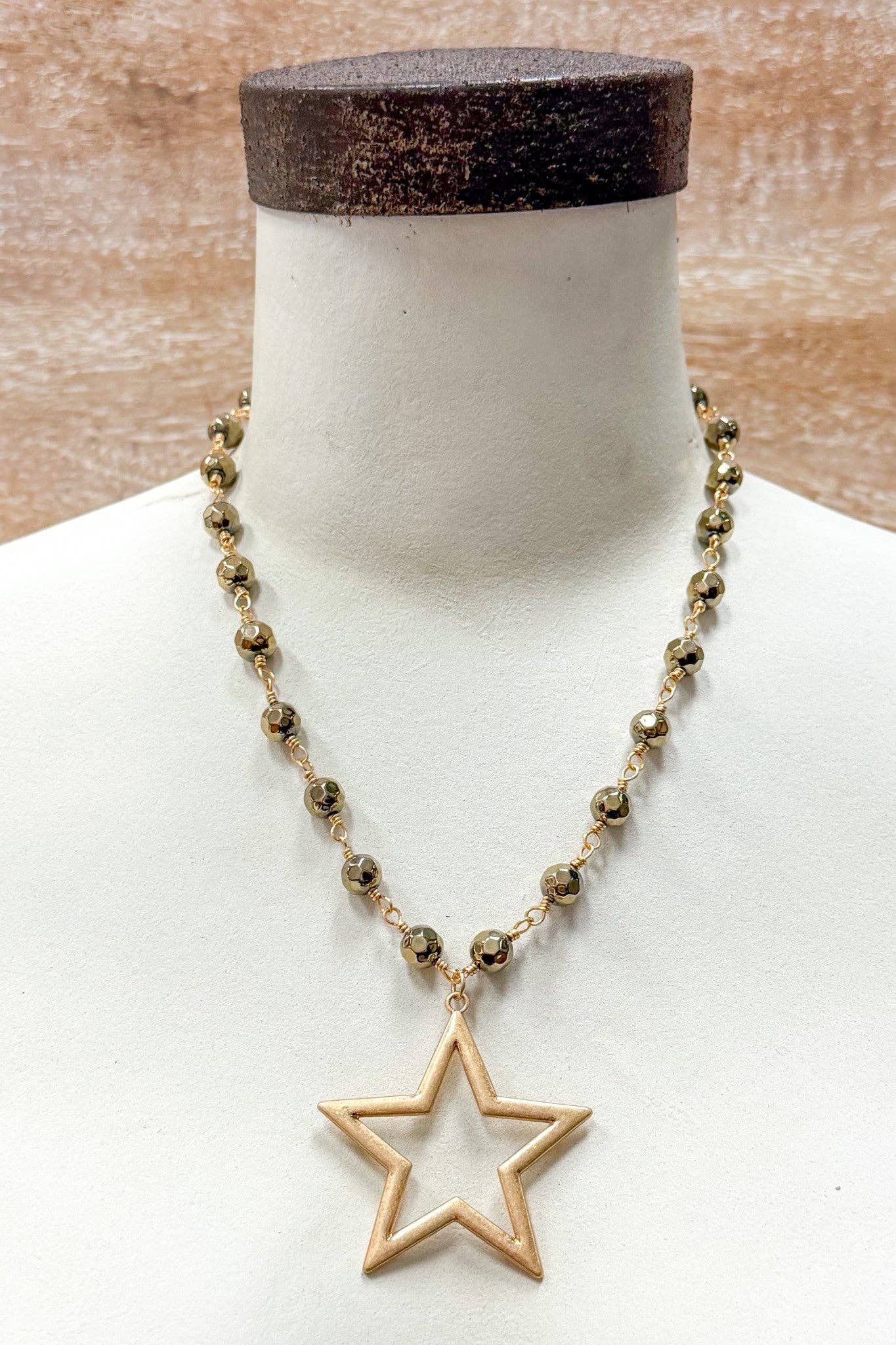 Talus Gold Necklaces