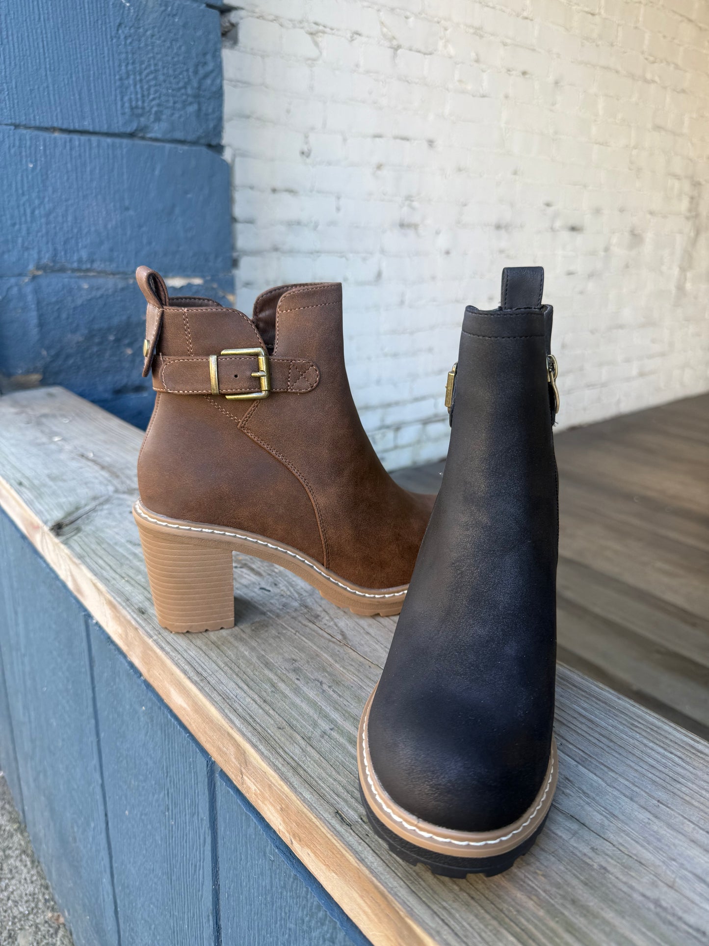 Corkys Good Call Boots
