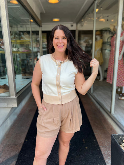 *Final Sale* In My Head Pleated Shorts