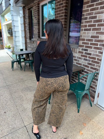 *Final Sale* Blakeley Bex Stretchy Cheetah Barrel Jeans