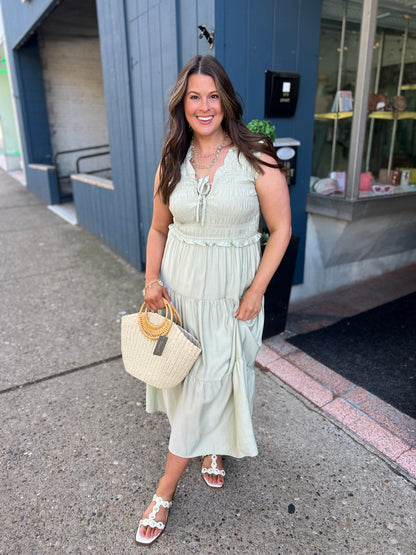 Light Breeze Midi Dress