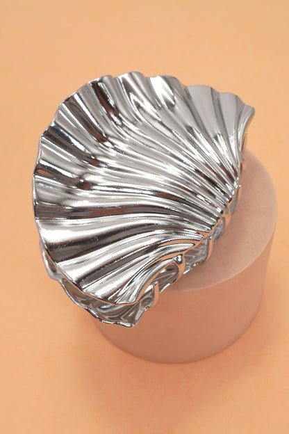 Metallic Seashell Claw Clip