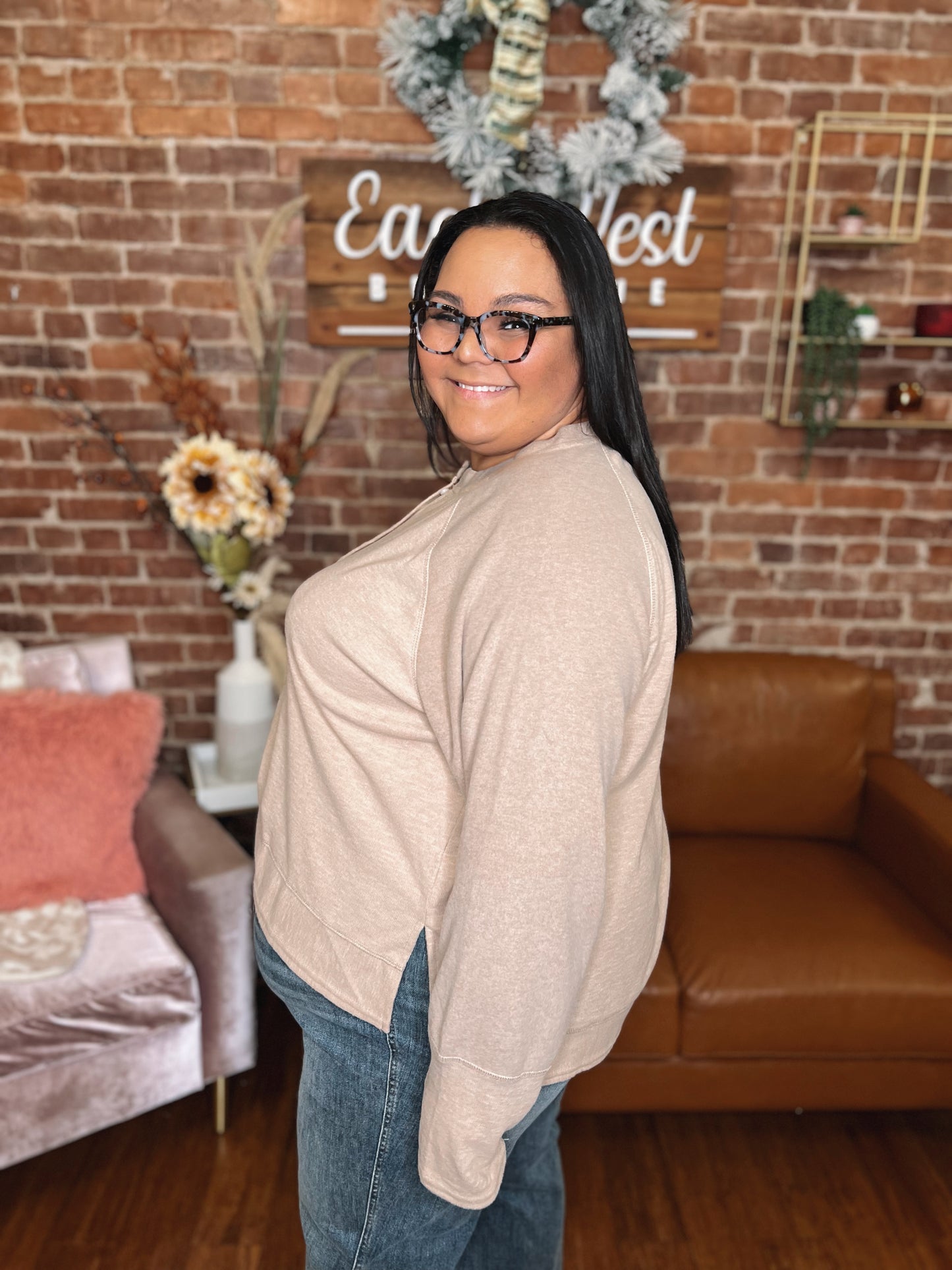 WB Henley Mocha Longsleeve