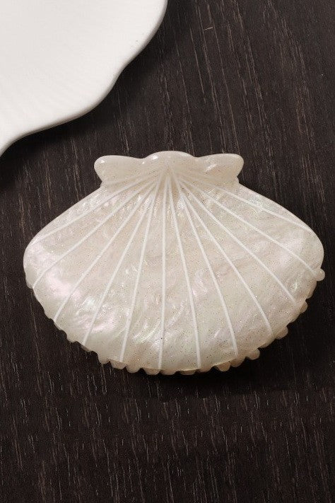 Jumbo Seashell Claw Clips