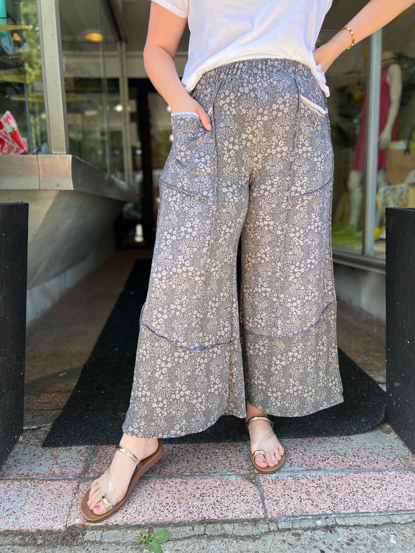 Never Stop Floral Pants