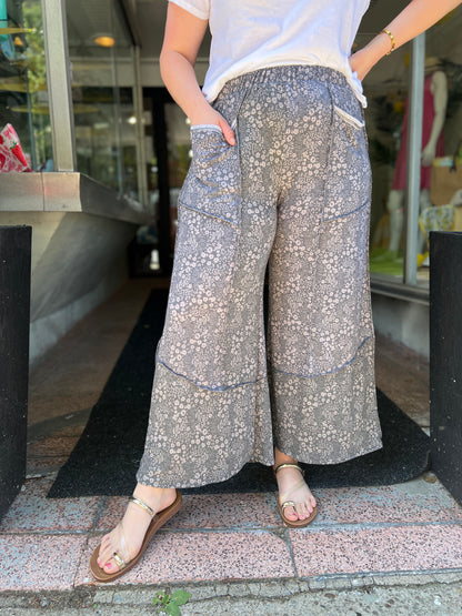Never Stop Floral Pants