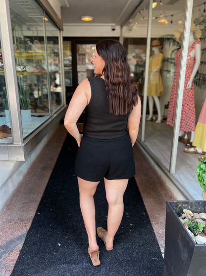 *Final Sale* In My Head Pleated Shorts
