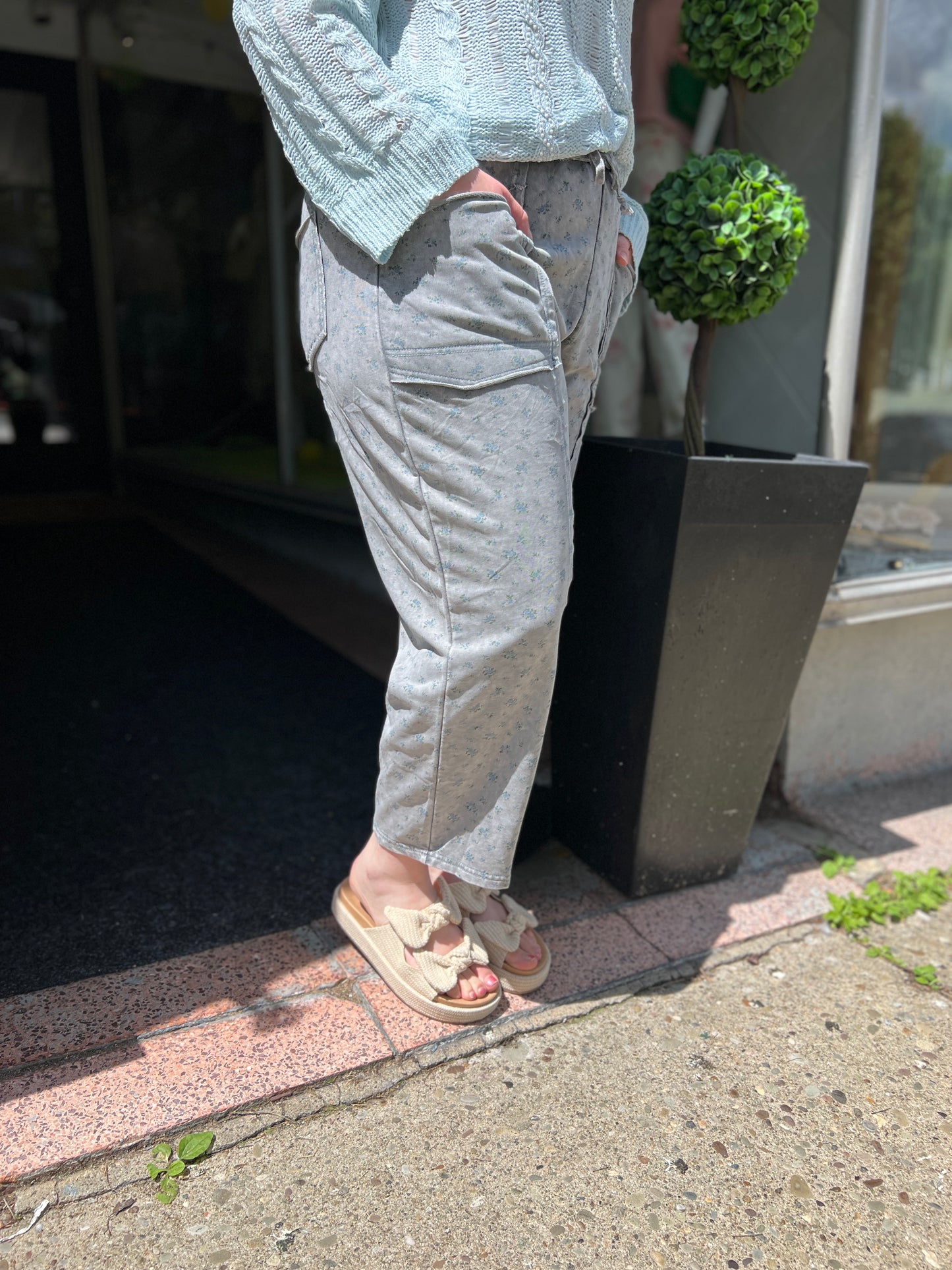 For You Ditsy Floral Pants