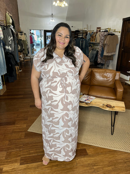 *Final Sale* Soaring Away Maxi Dress