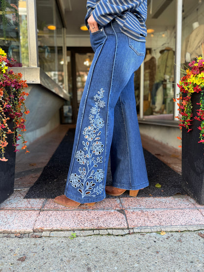 Saige Laser Cut Embroidered Jeans