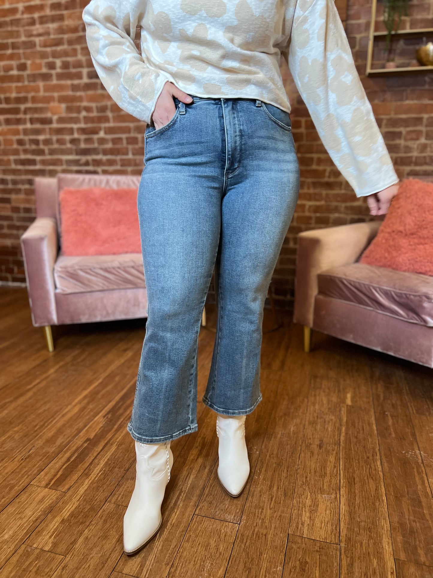 JB Kick Flare Cropped Jeans