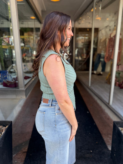 Big Shot Sleeveless Sweater