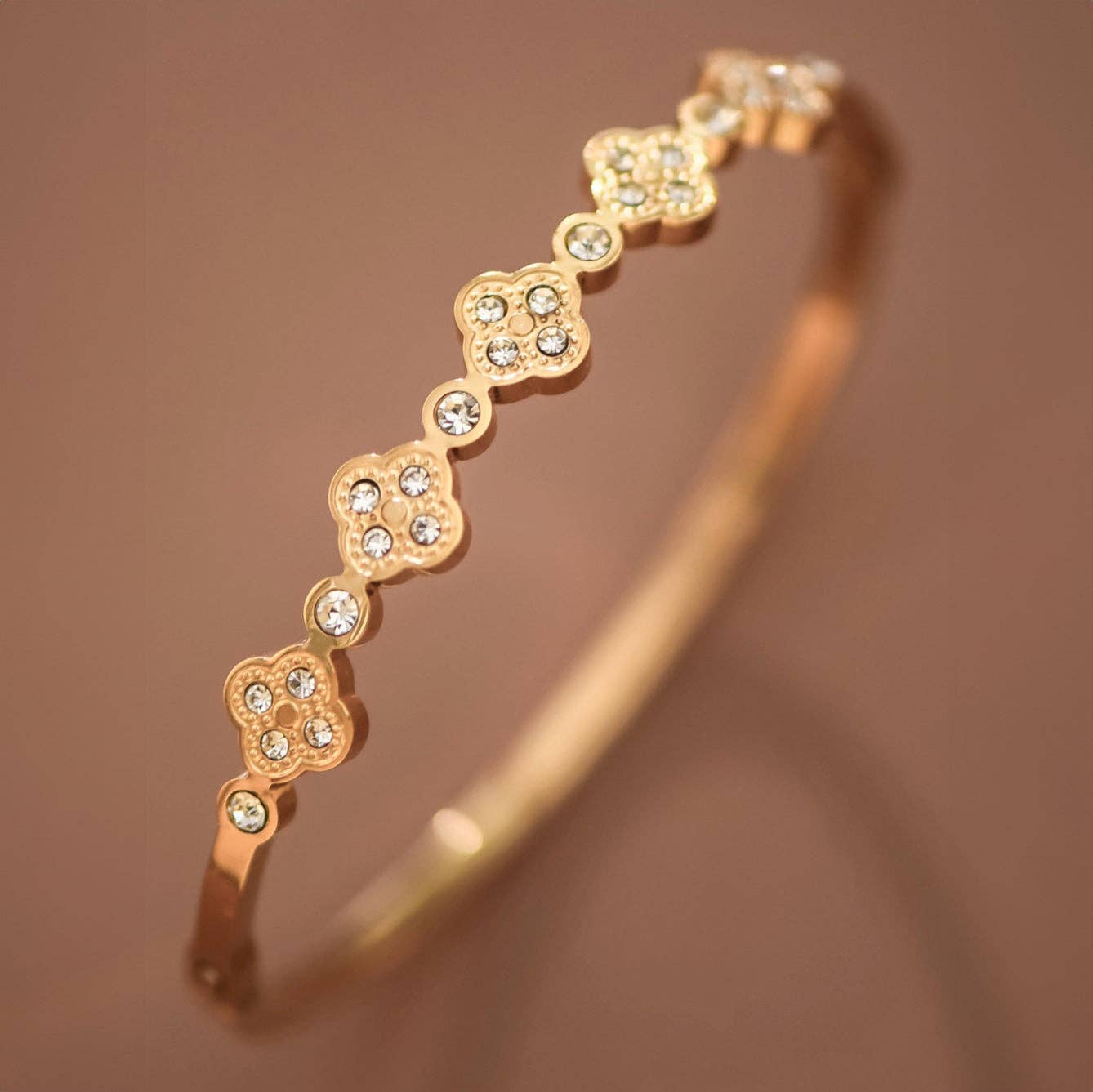 Clover Bangle Bracelet