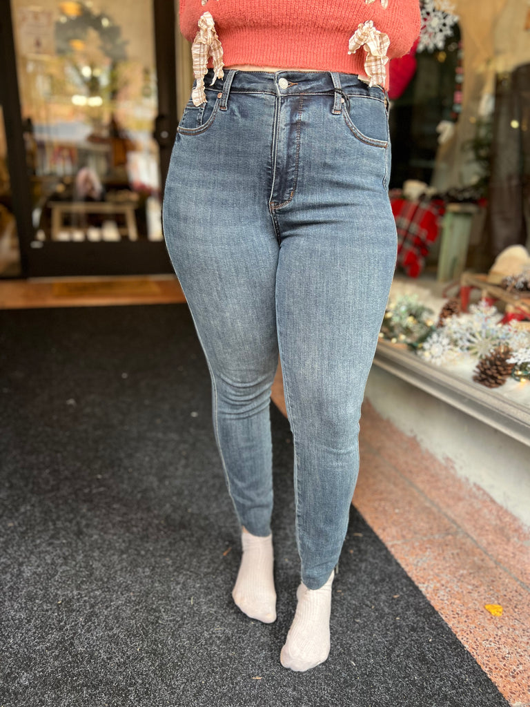 Judy Blue Step Hem Tummy Control Skinny Jeans