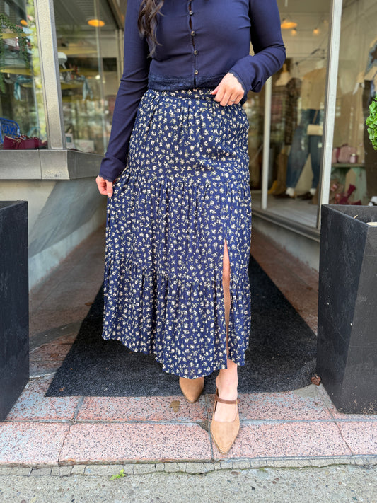 Gimme That Floral Skirt