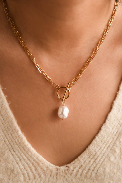 White Stone Gold Chain Necklace