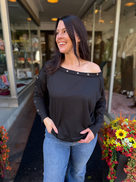 Auralis Metal Eyelet Top
