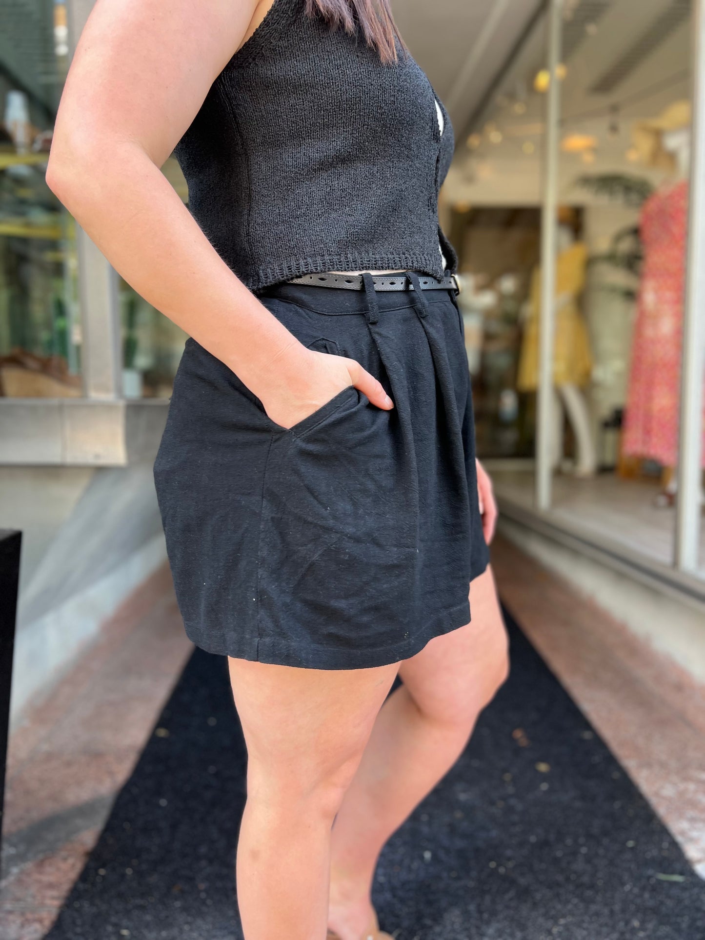*Final Sale* In My Head Pleated Shorts