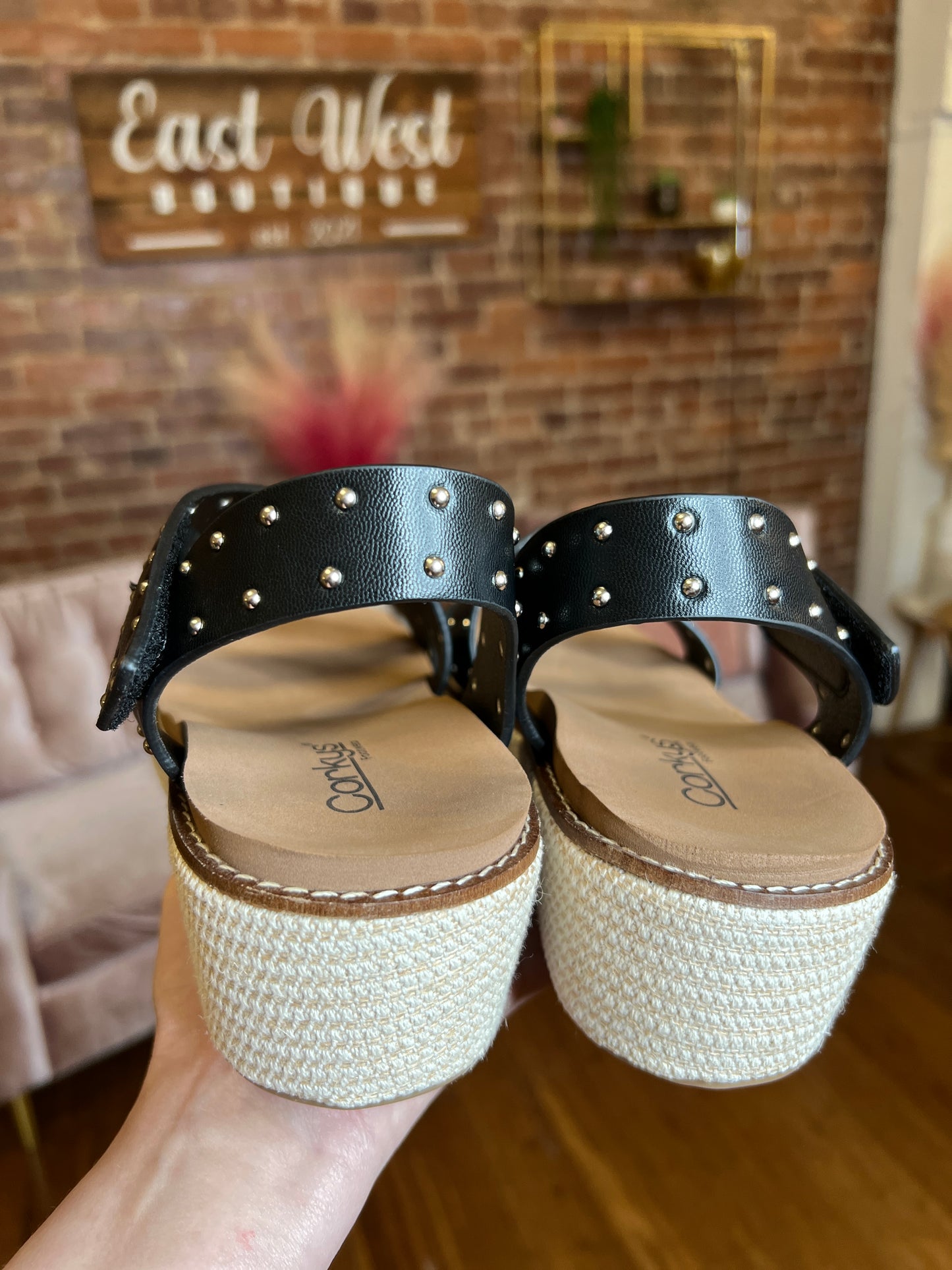 Corkys Chit Chat Wedges