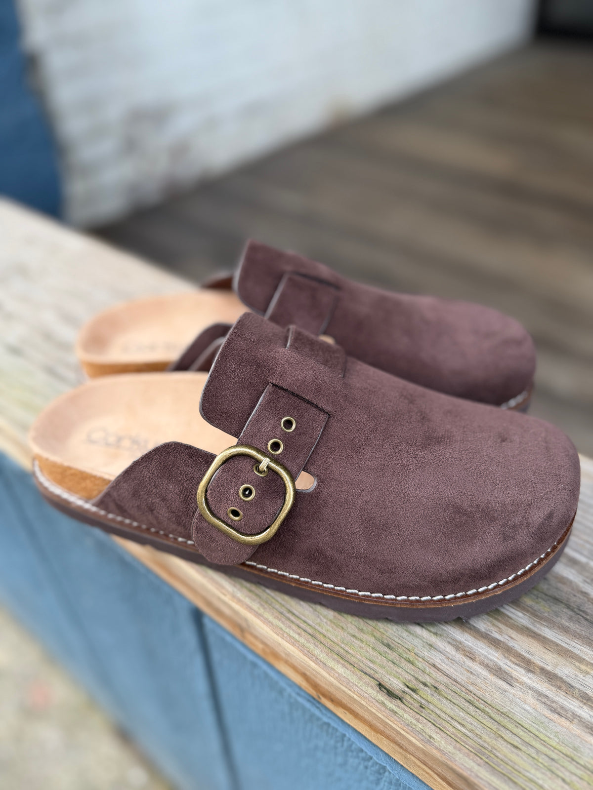 Corkys Distracted Clogs