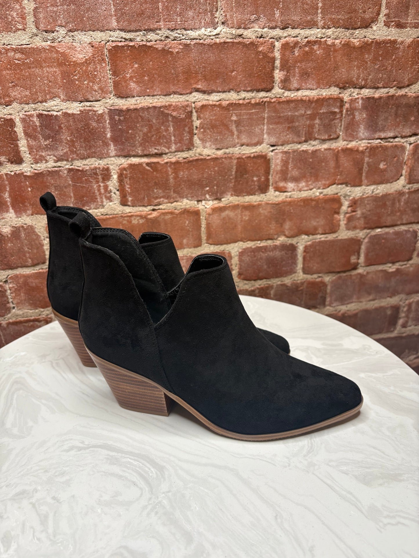 *Final Sale* Corkys Sassy Pants Booties