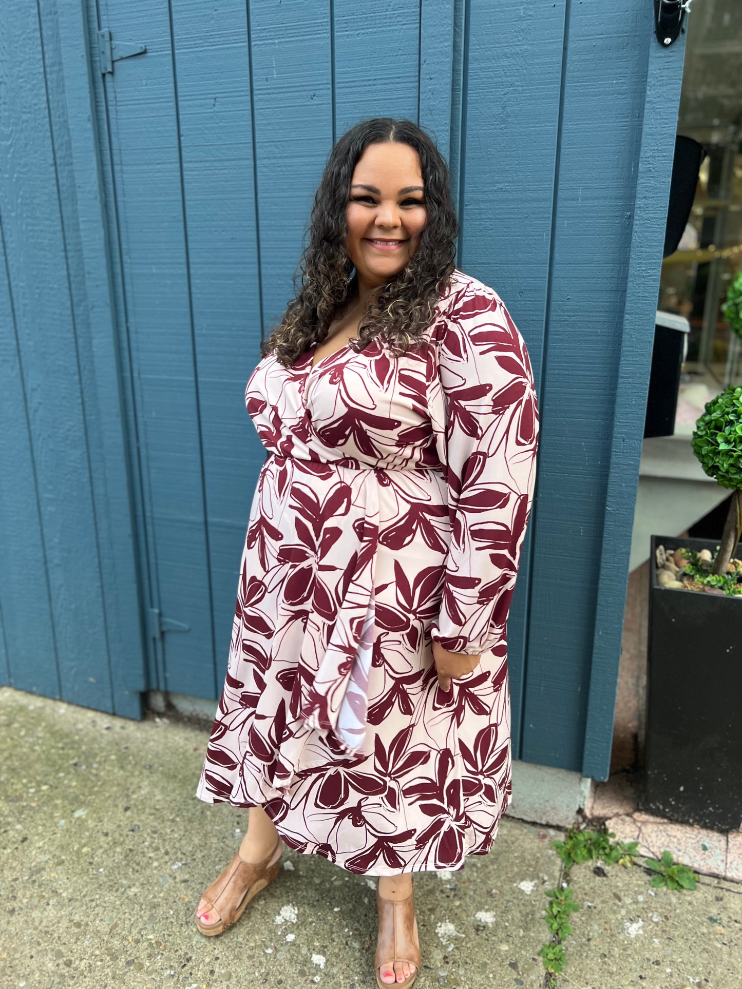 *Final Sale* Special Day Midi Dress