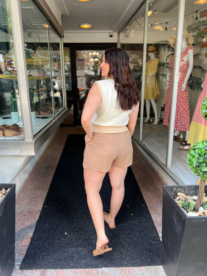 *Final Sale* In My Head Pleated Shorts