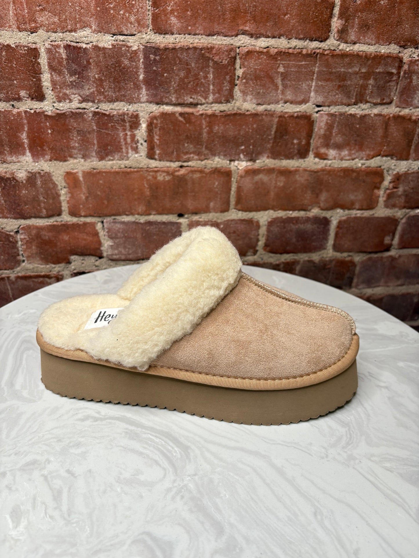 *Final Sale* Corkys Cuddle Up Slippers