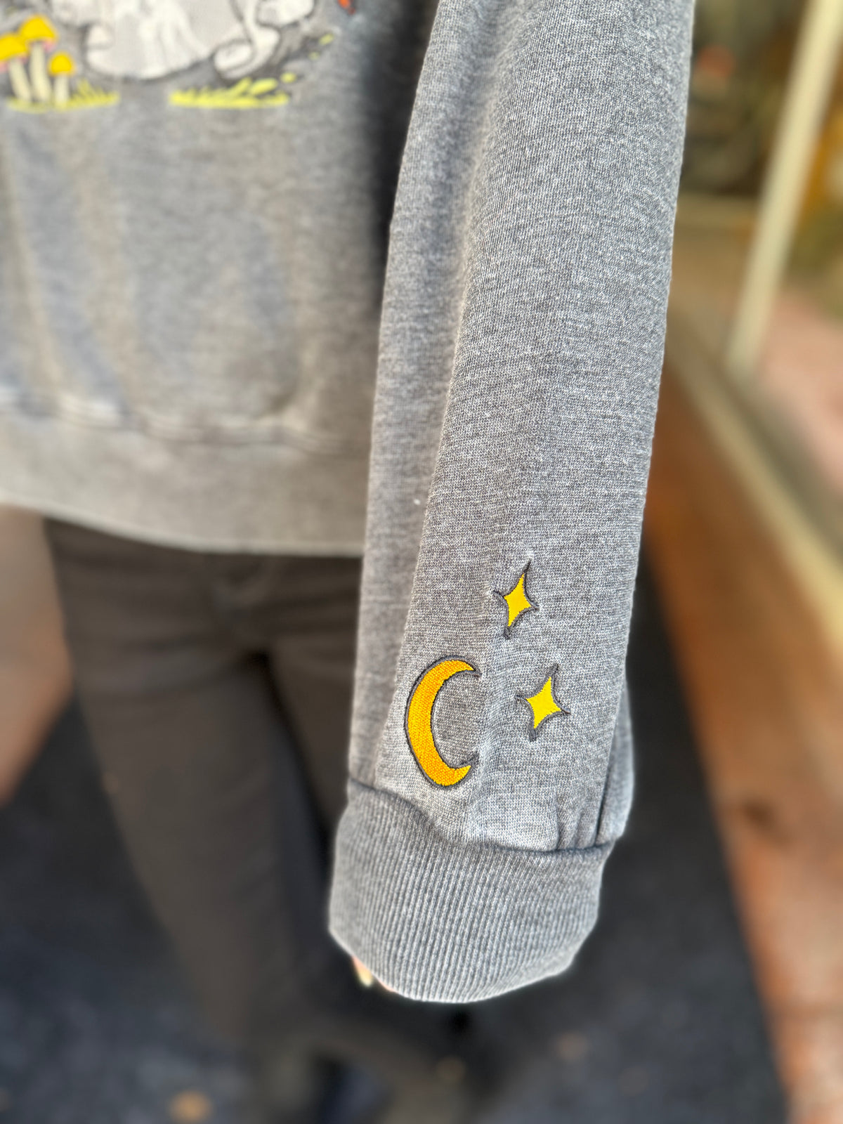 Ghost In Bloom Pullover