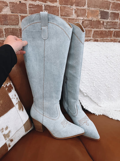 *Final Sale* Corkys Unforgettable Boots