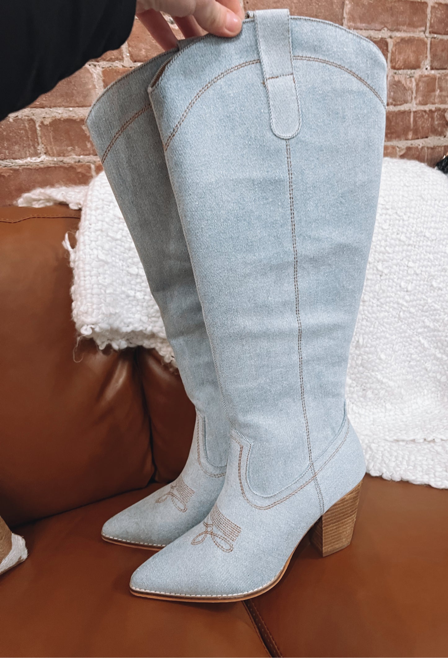 *Final Sale* Corkys Unforgettable Boots