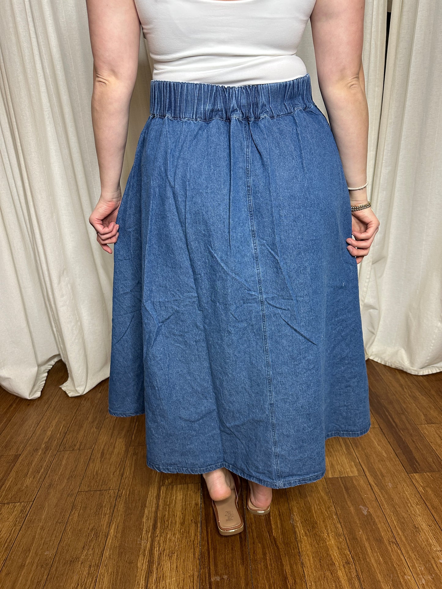 *Final Sale* WB Denim Skirt