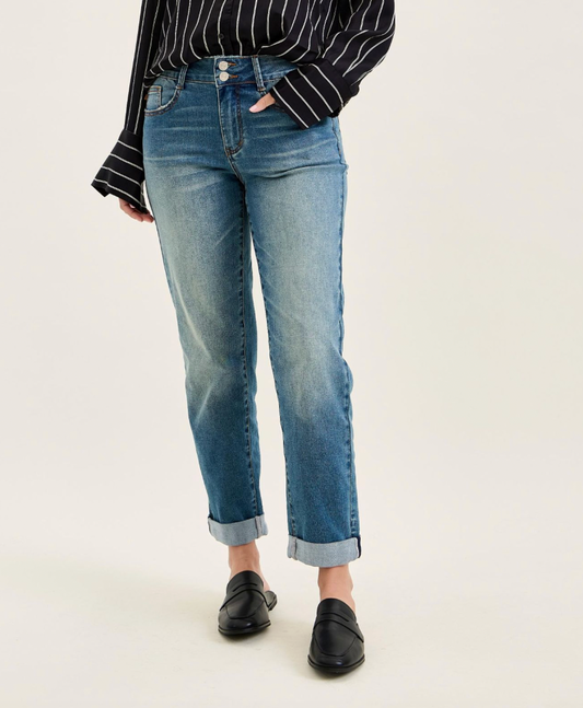 Judy Blue Cooling Boyfriend Jeans