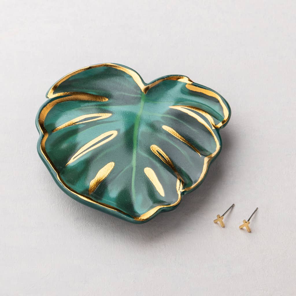 Leaf Jewelry Dish & Stud Earring Set