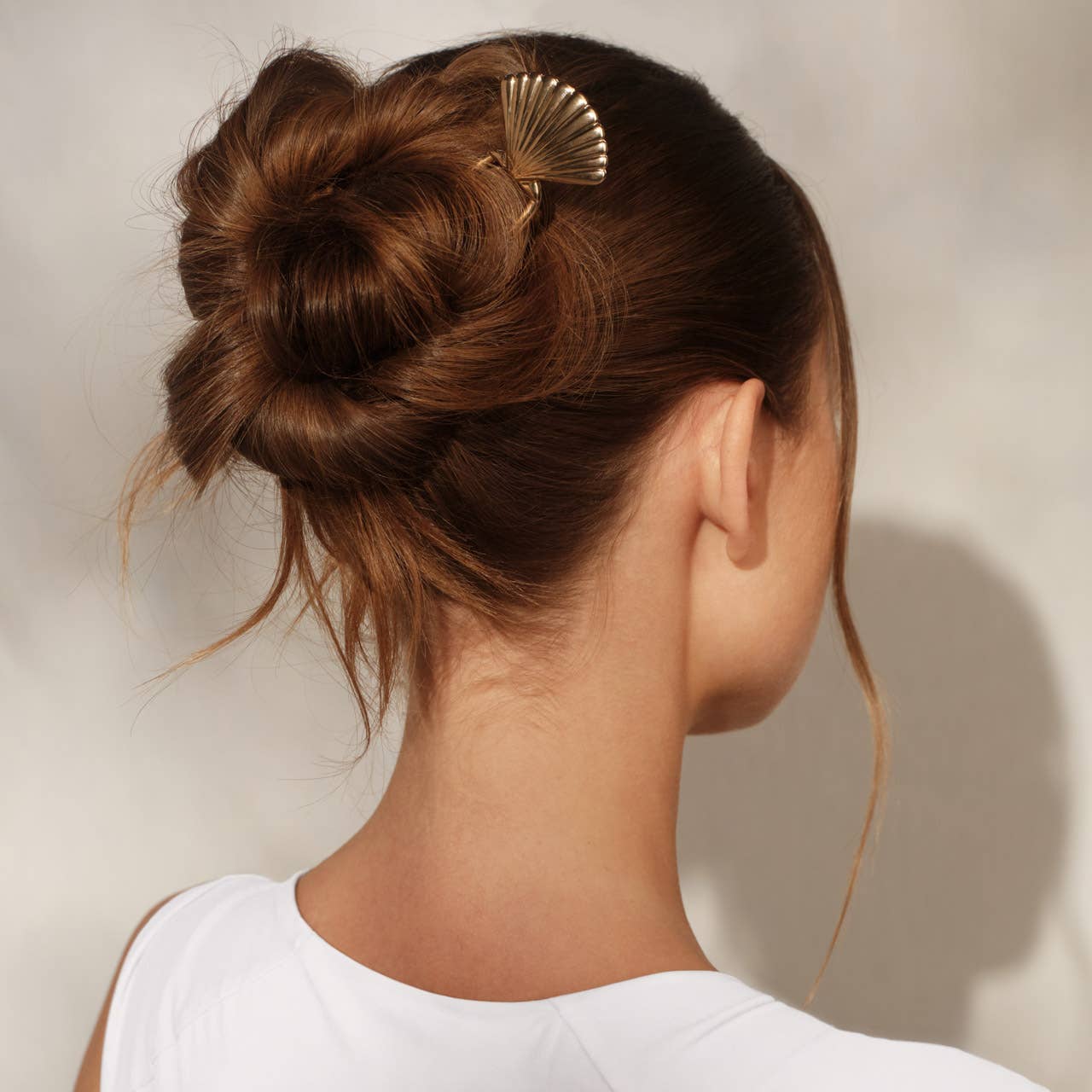 Gold Clam Shell Hair Pin