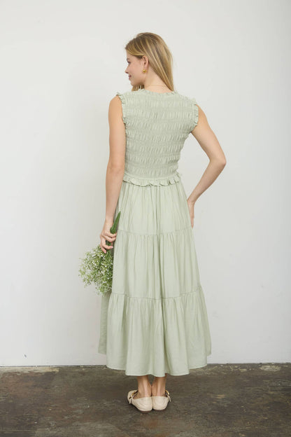 Light Breeze Midi Dress