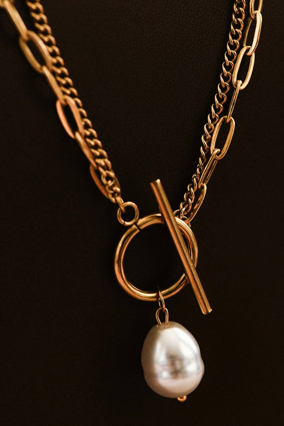 White Stone Gold Chain Necklace
