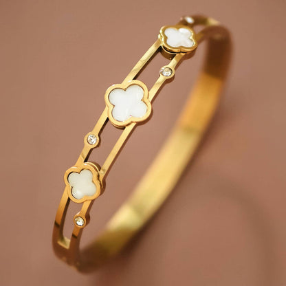 Quatrefoil Bangle Bracelet