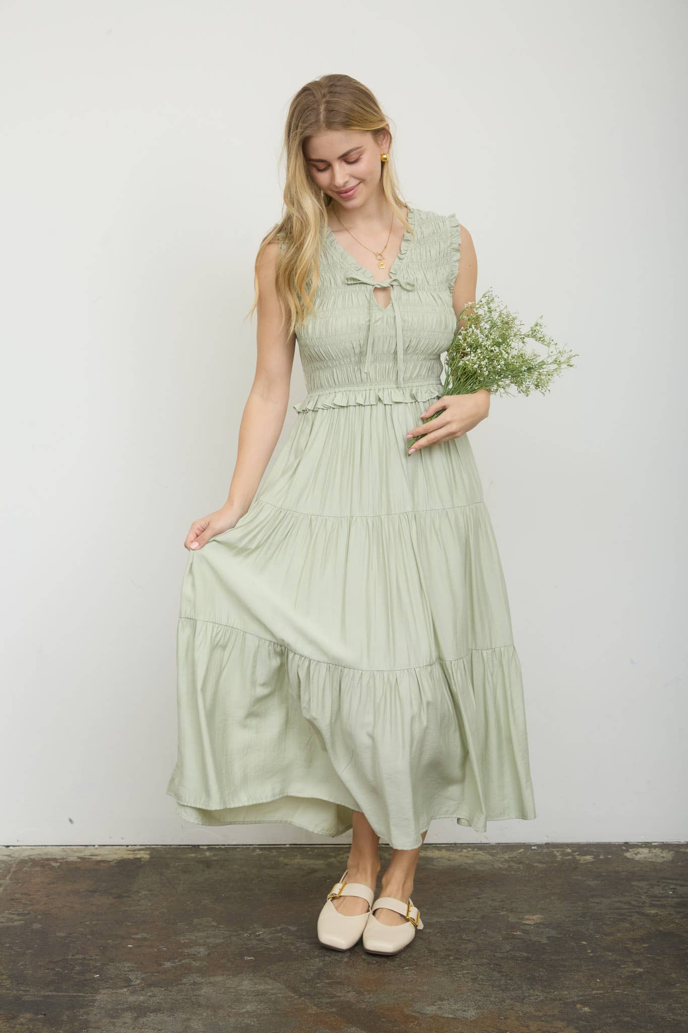 Light Breeze Midi Dress