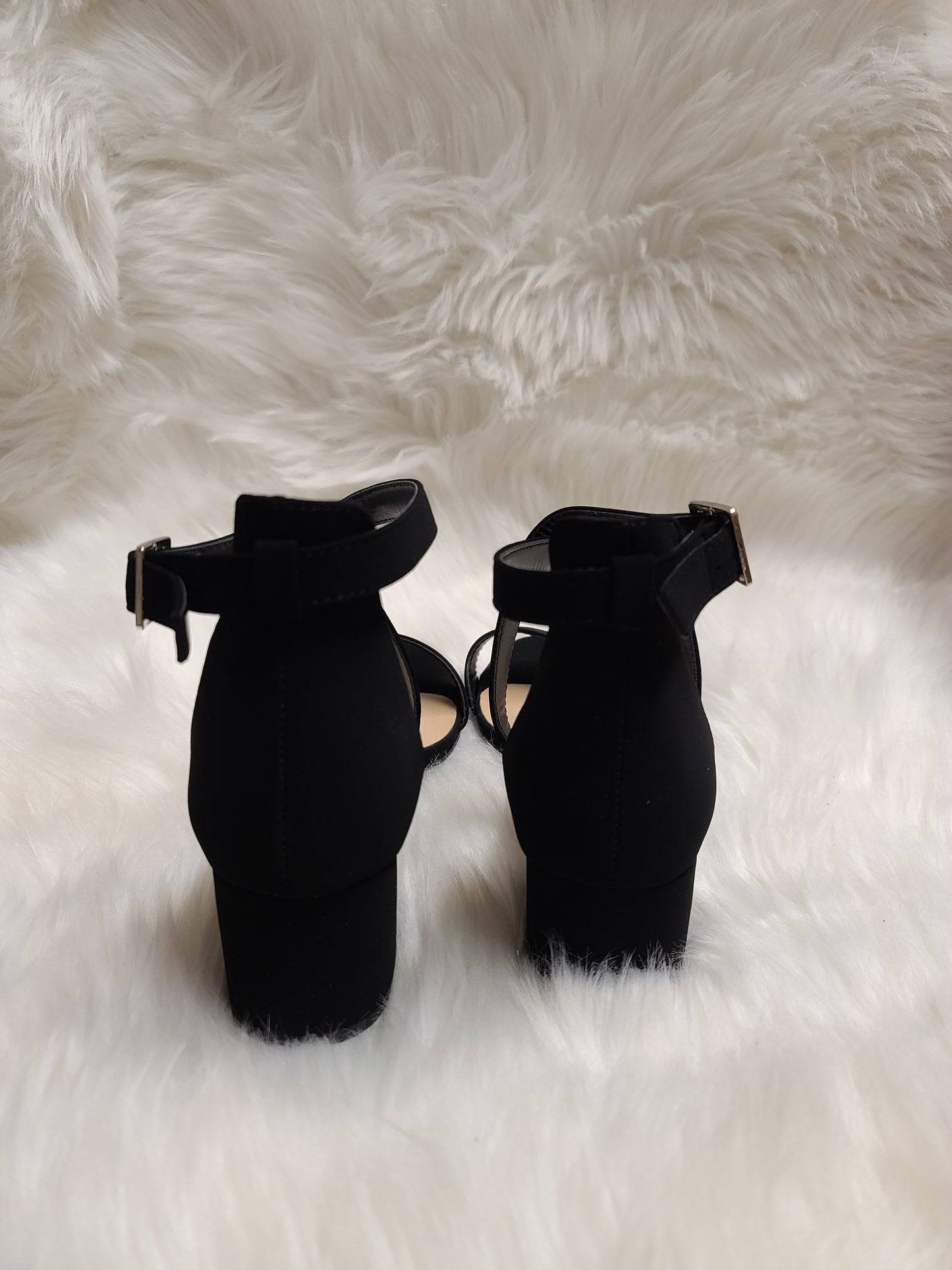 *Final Sale* Belle Heels
