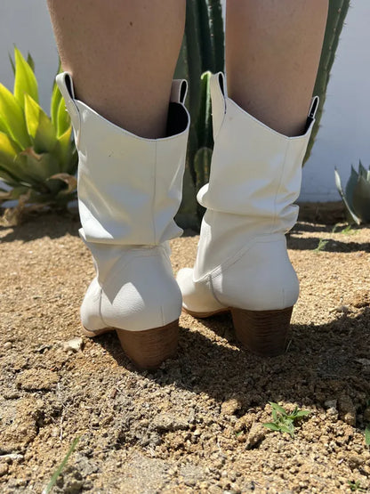 *Final Sale* Kick The Dust Up Cowgirl Boots