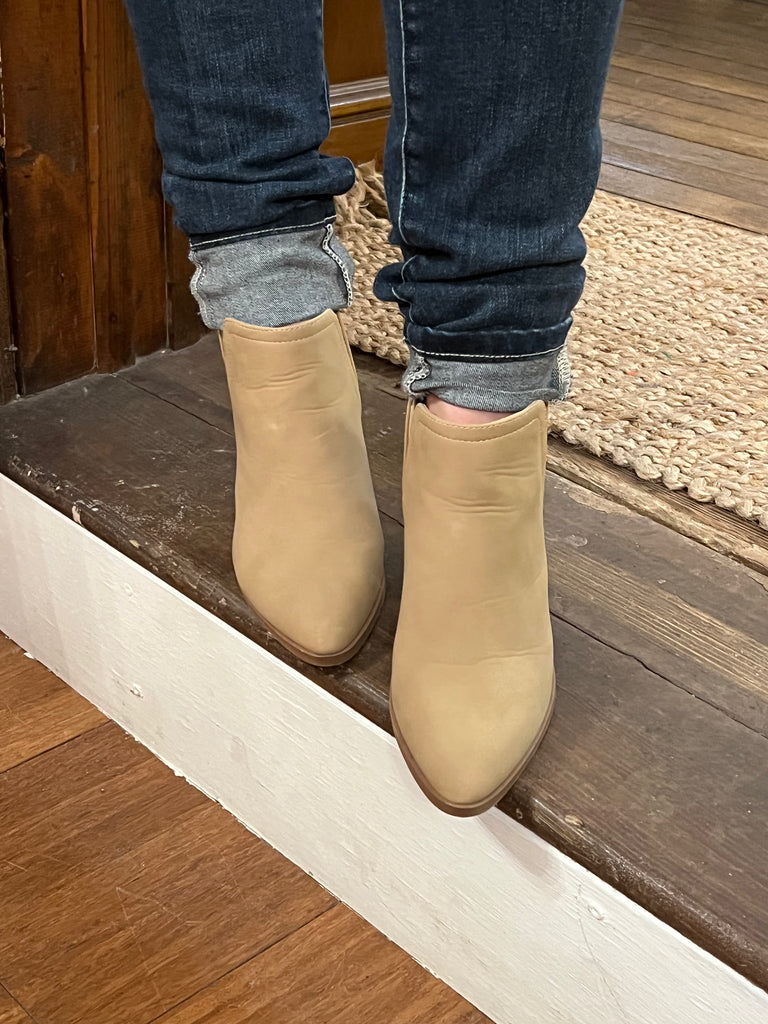 Sandy Bootie