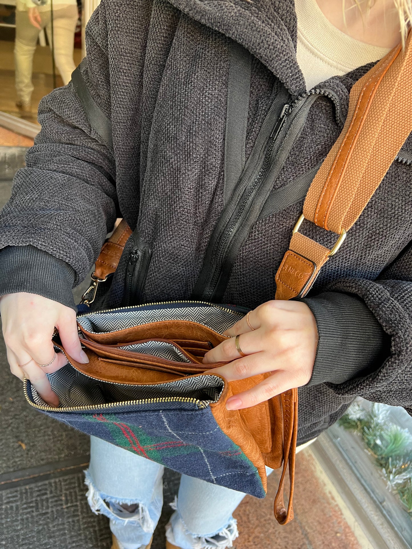 Izzy Bag